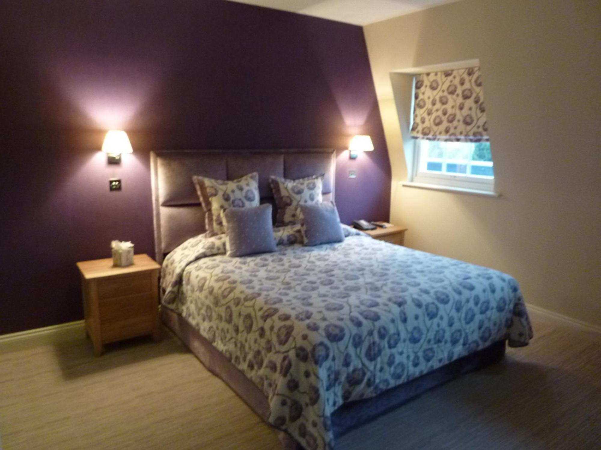 Orsett Hall Hotel Room photo